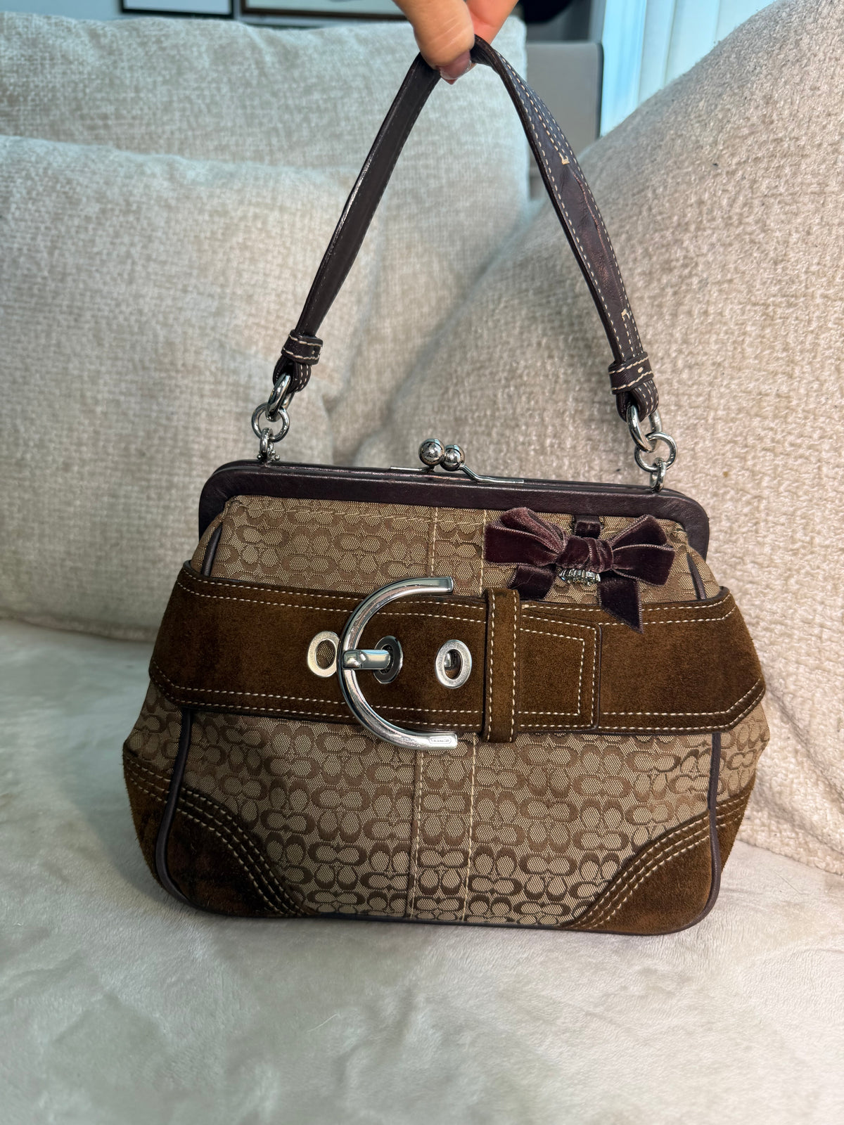 Coach Kisslock Top Handle Bag